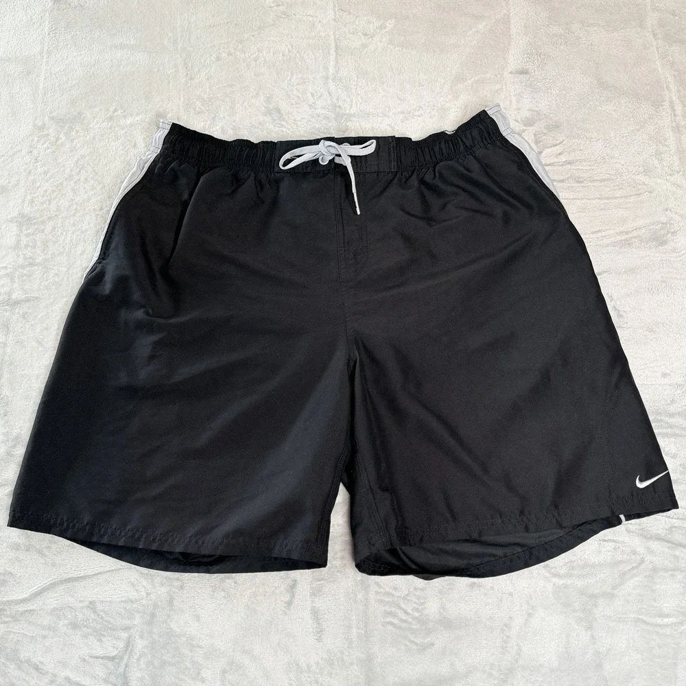 Nike Men's Swim Trunks Board Shorts Black White Mesh Lined XXL Drawstring 2XL